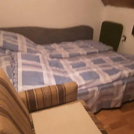 Tunnel Family Apartmanhaz Aparthotel Pecs