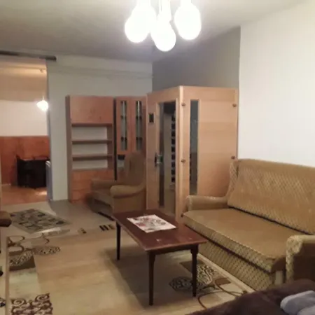 Tunnel Family Apartmanhaz Pecs